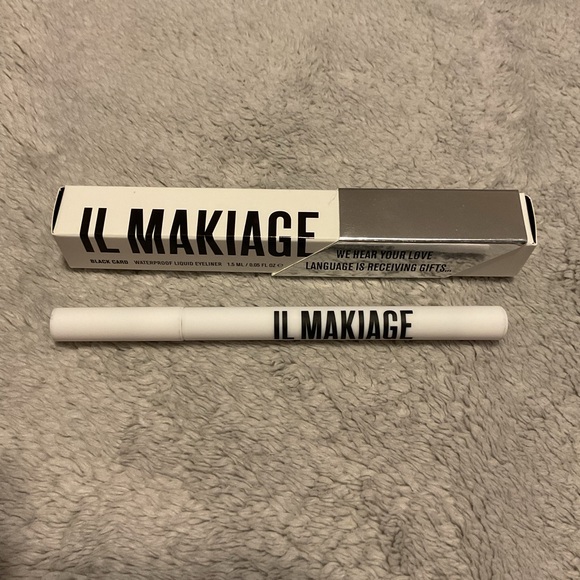 IL MAKIAGE Black Card Waterproof Liquid Eyeliner - Picture 3 of 5
